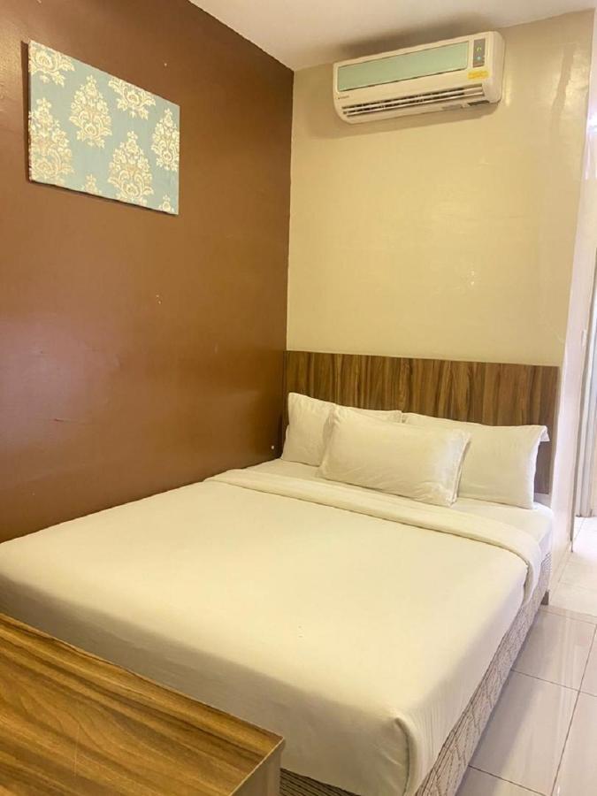 โฮเต็ล เจไล ราอุบ Hotel ภายนอก รูปภาพ