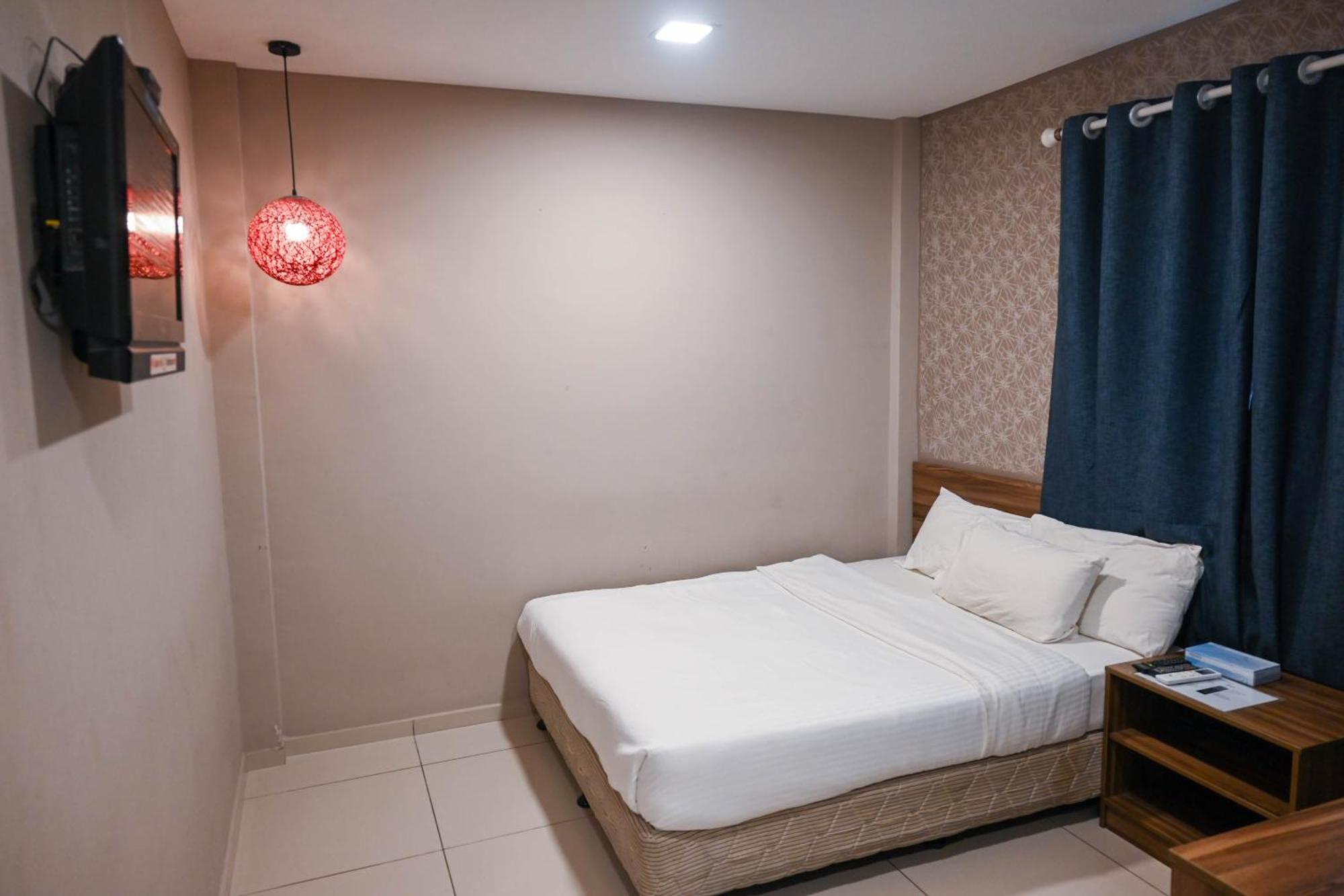 โฮเต็ล เจไล ราอุบ Hotel ภายนอก รูปภาพ